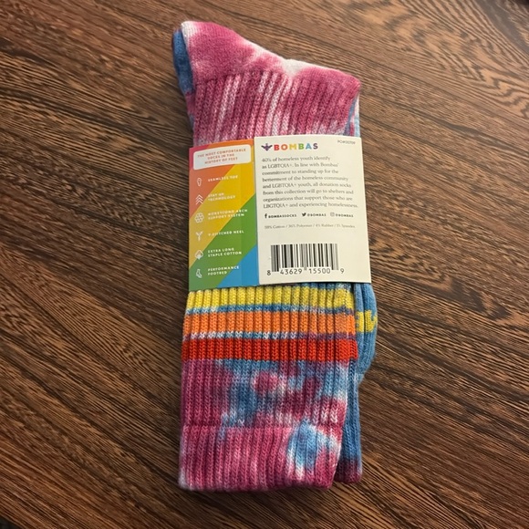 Bombas Pride Tie-Dye Calf Socks - Picture 2 of 4